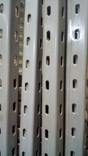 Parantes De Estanteria 2 Mts (chapa 18) Nuevos Plateado (Usado)