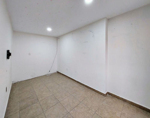 Renta De Local Comercial, Oficinas O Bodega En Heroes De Padierna, Tlalpan