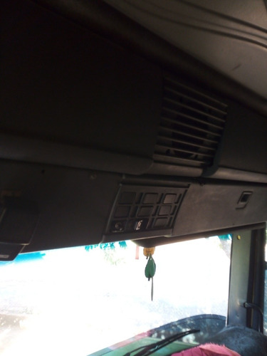 Imagem 6 de 9 de Scania T 114