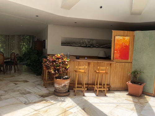 Casa Y Terreno En Venta En El Mirador La Calera