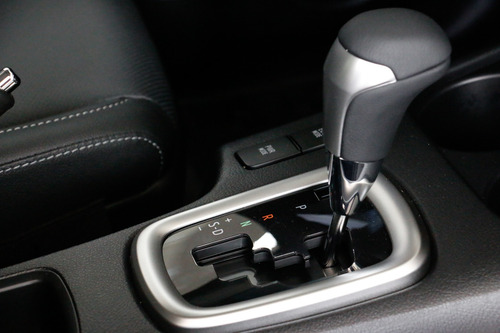 Toyota Hilux Cabine Dupla Srx 2.8 Tdi Cd 4x4 (aut)