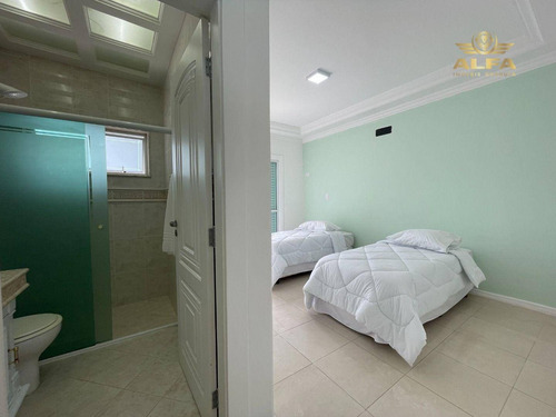 Imagem 12 de 30 de Mansão Na Praia Com 6 Suítes, Lazer Com Piscina, Sauna E Churrasqueira, 4 Vagas - Jardim Acapulco, Guarujá. - Ca0145