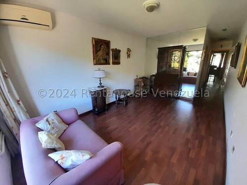 Mb Apartamento (1 Nivel) En Venta En El Cafetal, Distrito Metropolitano