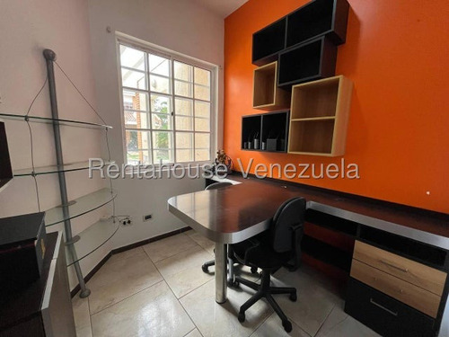 Maria Gonzalez Alquila Townhouse En Trigal Norte, Completamente Amoblado Con Pozo Y Planta 100% 25-20752 Pide Tu Cita, Contáctenos.