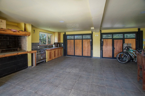 Casa En Venta En Dina Huapi, Bariloche, Patagonia