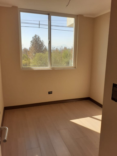 Amplio Depto De 2 Dormitorios Con 2 Baños + Estac Y Bodega