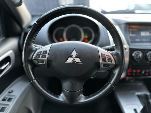 Mitsubishi Pajero Dakar 3.5 HPE 4X4 V6 24V FLEX 4P AUTOMÁTICO