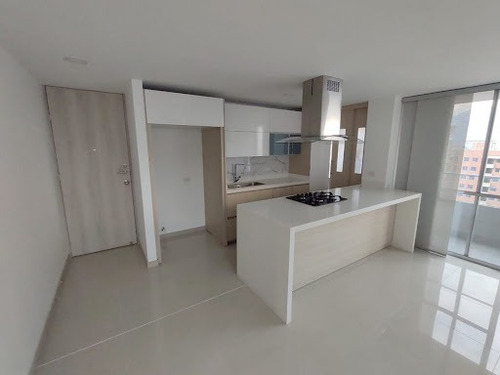 Imagen 1 de 15 de Apartamento En Arriendo Centro 1074-493