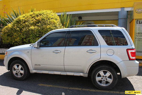 Ford Escape 3.0 XLT At 4X4