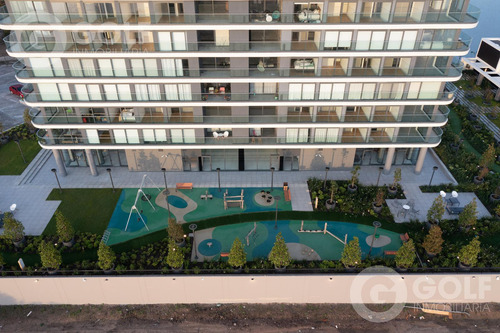 Venta Penthouse 4 Dormitorios En Carrasco Boating