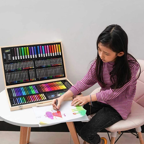 Imagen 8 de 9 de Set De Arte 180 Piezas Lápices Para Colorear + Maleta Madera