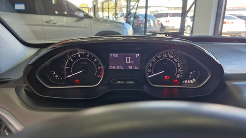 Peugeot 208 1.6 Feline Tiptronic
