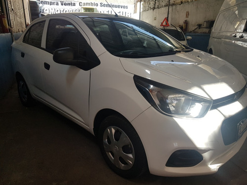 Imagen 3 de 15 de Chevrolet Beat Lt 2018