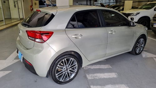 Imagen 5 de 25 de Kia Rio Sx 1.6 At 2018 Forestcar Balbin (a.l) #5