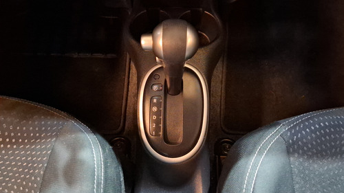 Nissan March 1.6 ADVANCE AUTO