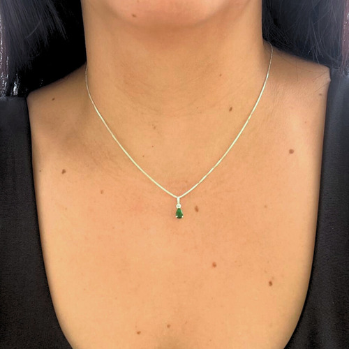 Colar Com Pingente Gota Verde Esmeralda 45cm Em Prata 925 Cor Cinza
