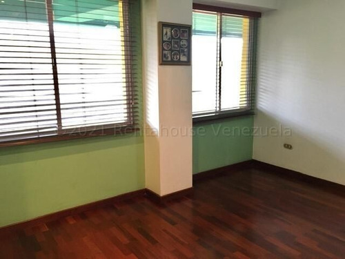 Imagen 16 de 17 de Apartamento En Venta