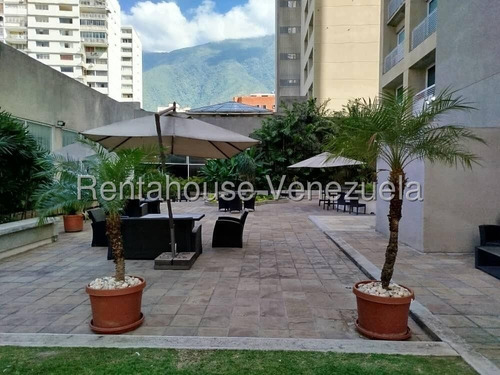Alquiler De Departamento En. Santa Eduvigis #25-10867