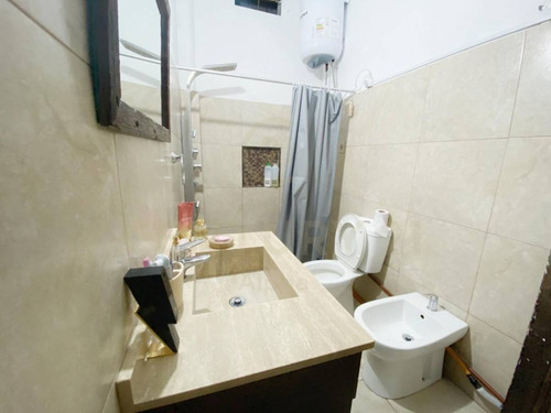 Imagen 4 de 8 de Venta Casa Ph Con Reformas Reducto Precio Ajustado