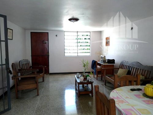 Imagen 10 de 26 de Amplia Casa En Lomas Del Este, Valencia 04127407774 (atc-624)