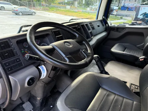 Volkswagen Constellation Minimula Tractomula