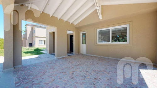 Imagen 26 de 30 de Venta Casa - Club Miralagos