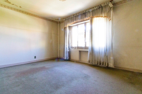 Apartamento Em Independência Com 3 Dormitórios - Ot8015