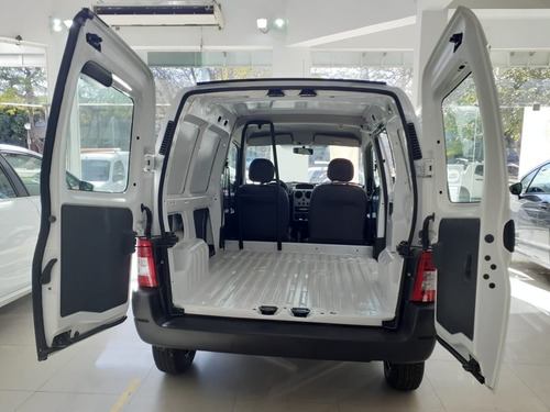 Imagen 6 de 20 de Citroen Berlingo Furgon 1.6 Hdi