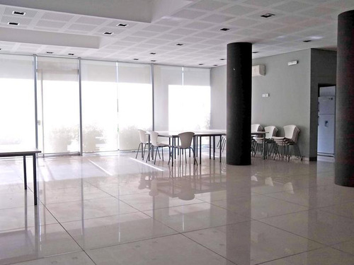 Torre Metropolitan: Impecable 3 Ambientes 69m2 C/ Cochera