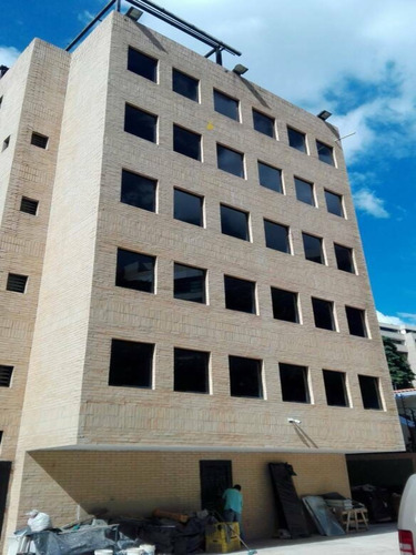 Se Alquila Edificio / Local Comercial 1220m2 Las Mercedes