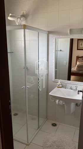 Ibiuna.sp Chacara Em Condominio Ideal Para Moradia Ou Lazer!