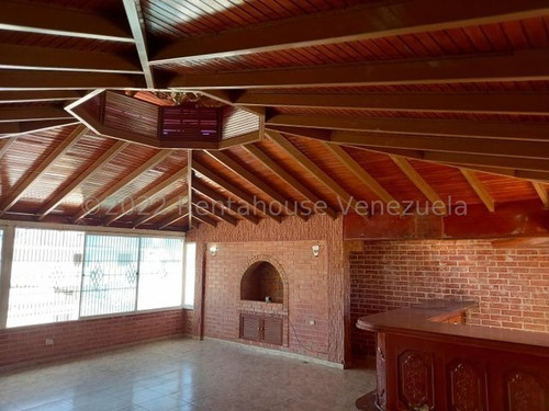 Imagen 3 de 6 de Casa Quinta En Venta Ubicada En La Puerta Maraven. Punto Fijo