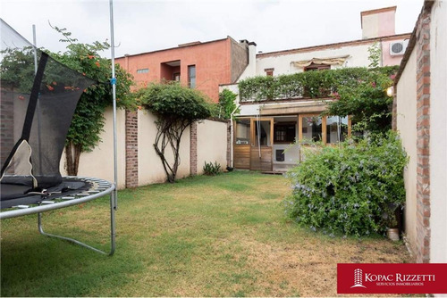 Urca (gines Garcia 3563) - Venta Casa 3 Dormitorios.