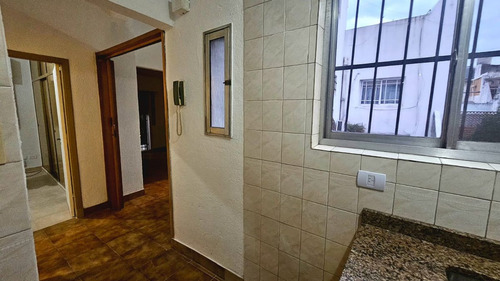 Alquiler Ph. Sin Expensas. 3 Ambientes. Terraza