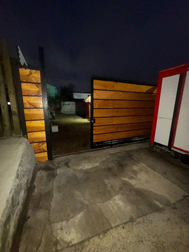 Casa Con 50 Mts2 Construidos Y 210 Mts De Terreno.