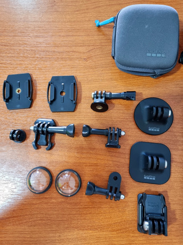 Gopro Max 360 Con Accesorios. Excelente Estado, Poco Uso! Negro (Usado)