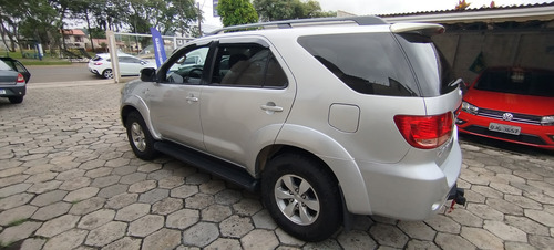Toyota Hilux SW4 SW4 3.0 diesel