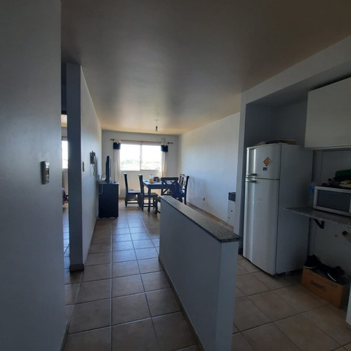 Oportunidad De Inversión! Departamento En Venta 1 Dorm. Av. Patria! Desocupado