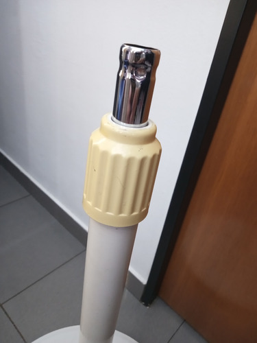 Base De Ventilador Repuesto (Usado)