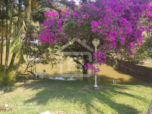 Imagem 21 de 30 de Lindo Sitio Alto Padrão Com Piscina E Lagos - 39 - 68517911