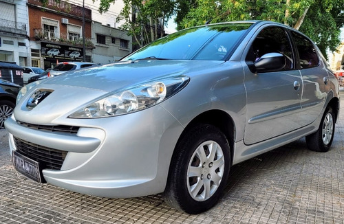 Imagen 2 de 16 de Peugeot 207 2016 1.4 Allure 75cv