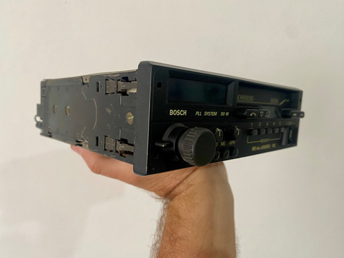 Rádio Bosch Rio De Janeiro Pll Fm Fita Bluetooth Integrado (Usado)