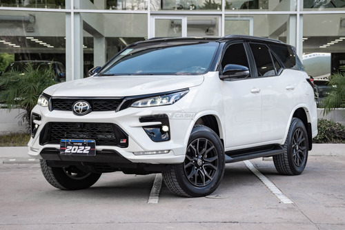 Toyota SW4 2.8 GR-SPORT 224CV 4X4 7AS AT