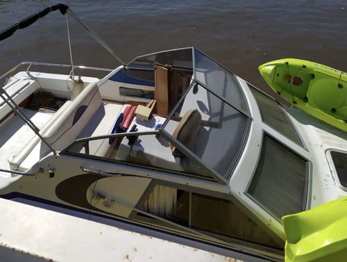 Crucero Intruder 7.20, Motor Mercruiser 4.3 Pata Alpha One.