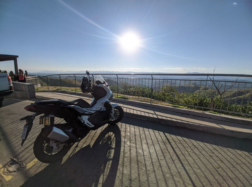 Imagem 3 de 3 de Honda Adv