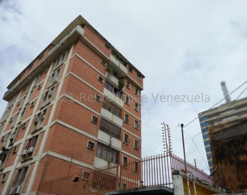 Imagen 30 de 30 de Apartamentos En Venta Zona Centro Barquisimeto 22-5 @m