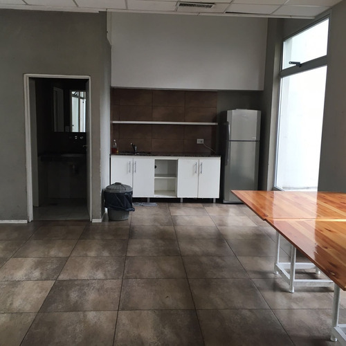Alquiler! 2 Ambientes Con Cochera Y Amenities Franklin 2400 - Flores