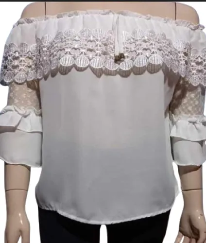 Blusa De Fiesta Volados Y Encaje Talle L Color Blanco Grande