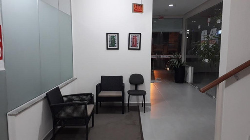 Imagem 3 de 9 de Sala Com Mais De 31m², Térrea, Vaga Fixa, Na Fúlvio Aducci, Estreito - Lo0216