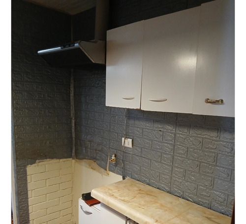 Casa De Un Piso Aislada, 3 Dormitorios Closets, 2 Baño, Ampl